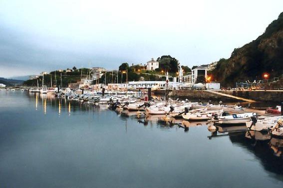 Apartamento Ribadeo Vacaciones Apartment Luaran gambar