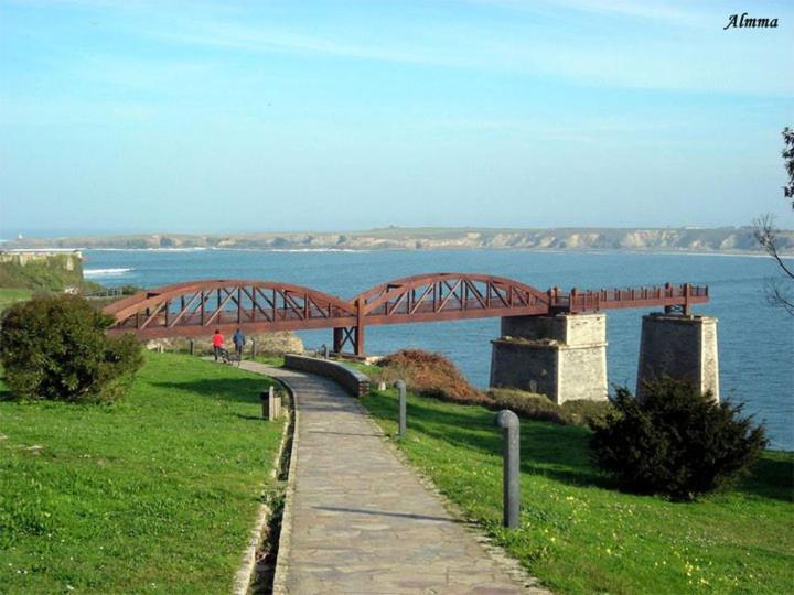 Apartamento Ribadeo Vacaciones Apartment Luaran gambar
